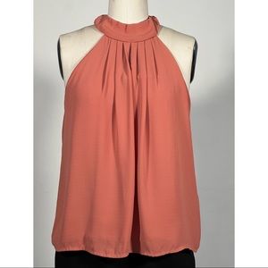 Sleeveless blouse